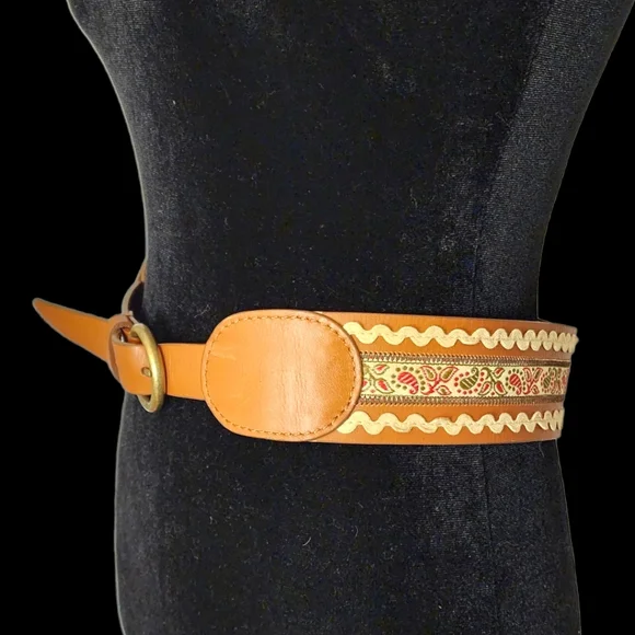🏞Vintage Eidelweiss Belt - Picture 4 of 5